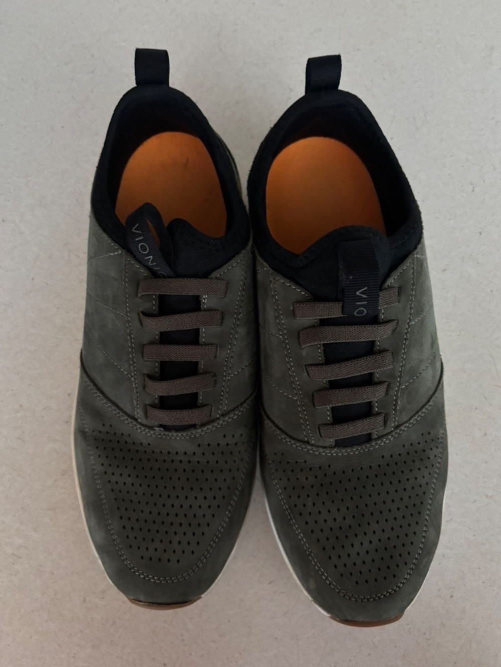 Vionic sneakers - Picture 3 of 3